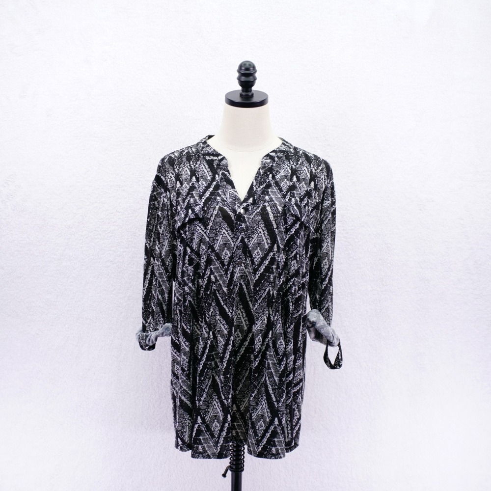 Cocomo -XL- Black White Tunic Blouse‎ Top Semi-Sheer Roll Tab Sleeve V Neck